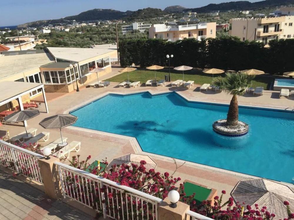Diagoras Club Aparthotel Faliraki Buitenkant foto