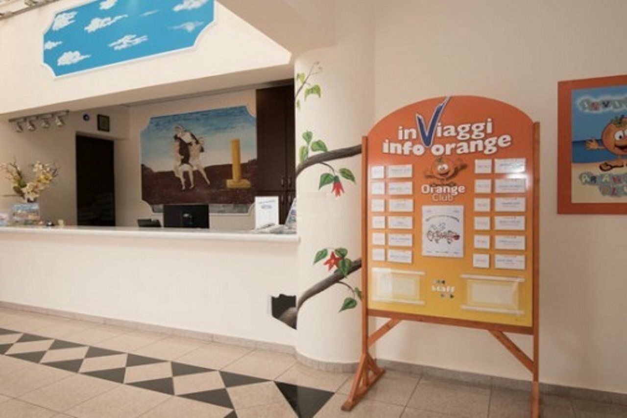 Diagoras Club Aparthotel Faliraki Buitenkant foto
