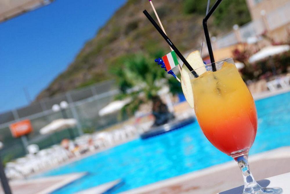 Diagoras Club Aparthotel Faliraki Buitenkant foto